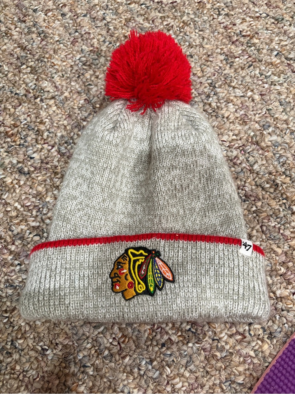47 Brand- CHICAGO BLACKHAWKS Gray Beanie with Red Pom Pom and Chicago Logo